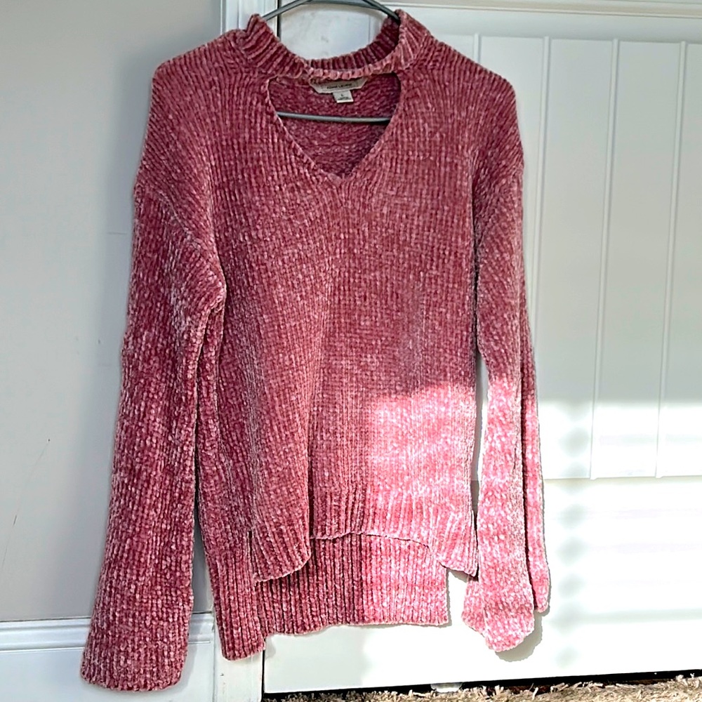 Adam Levine Sweater